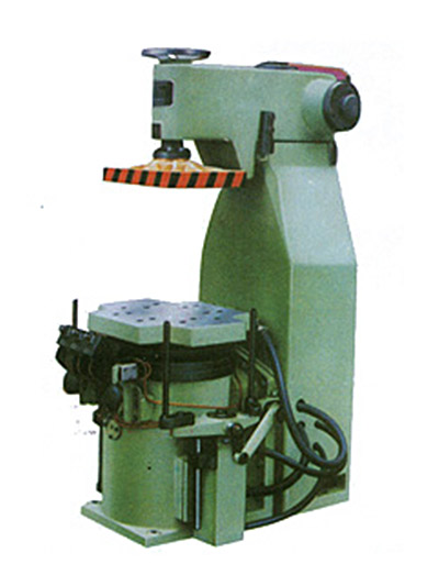 Z145D氣墊式氣動(dòng)微震壓實(shí)造型機(jī)